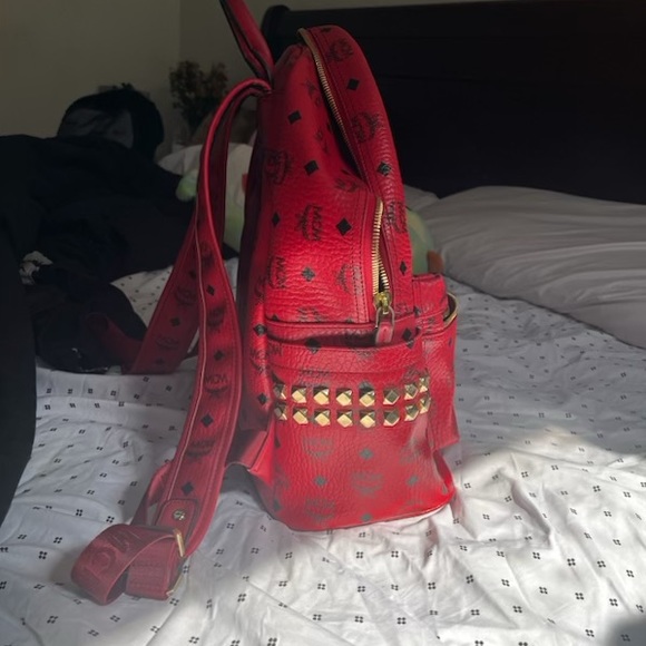 MCM Backpack - Picture 4 of 9